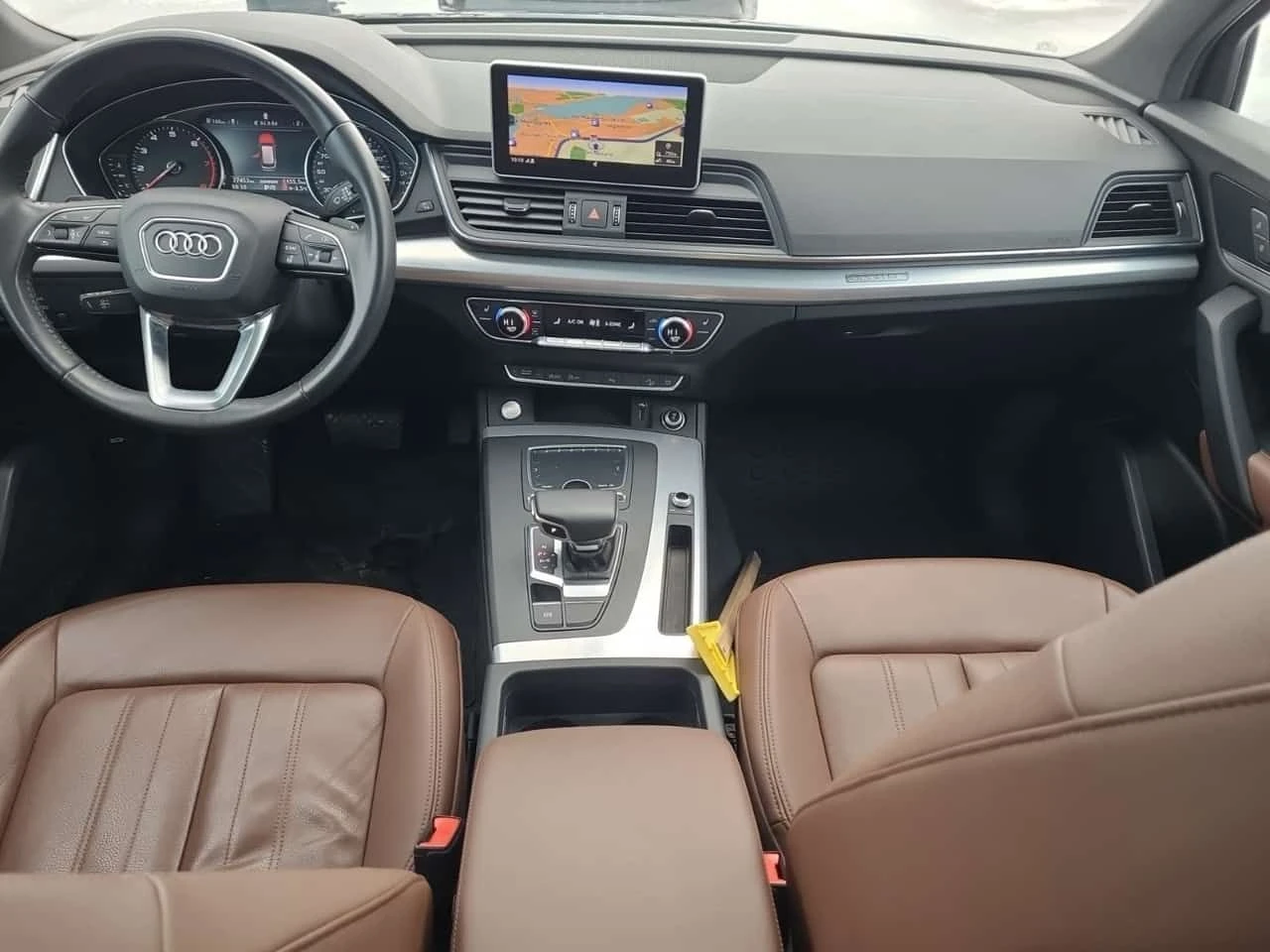 Audi Q5 * PROGRESSIV * CARFAX * ПАНОРАМА* 2 КЛЮЧА* , снимка 10 - Автомобили и джипове - 53896931