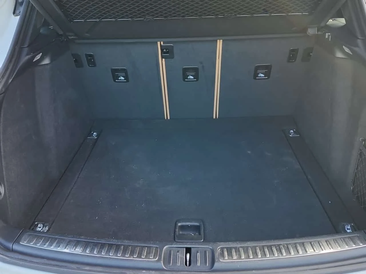 Porsche Macan * AWD 4dr * 2 КЛЮЧА* ПОДГРЕВ* PANO* , снимка 17 - Автомобили и джипове - 53921605