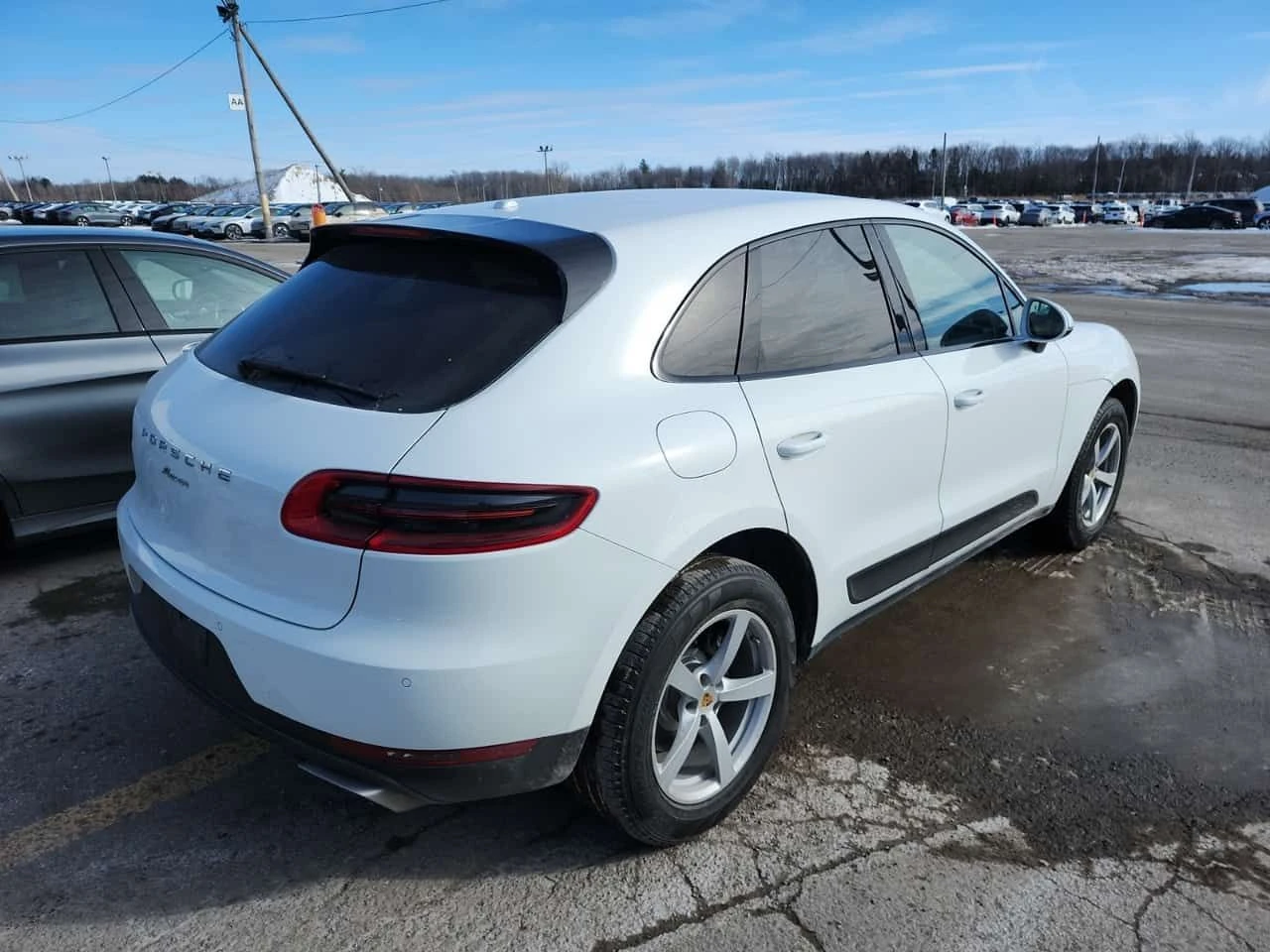 Porsche Macan * AWD 4dr * 2 КЛЮЧА* ПОДГРЕВ* PANO* , снимка 4 - Автомобили и джипове - 53921605