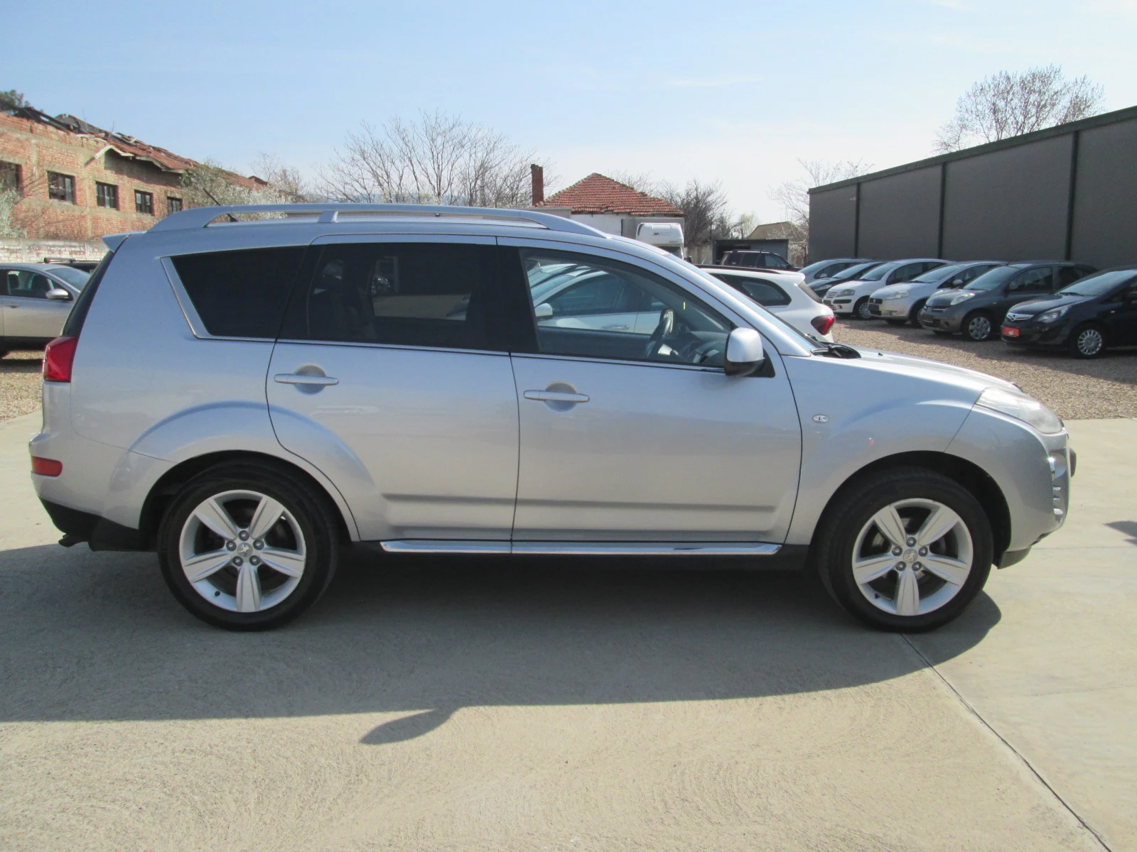 Peugeot 4007 2.2HDI 4x4 Навигация-Камера-Сервизна история, снимка 3 - Автомобили и джипове - 53981881