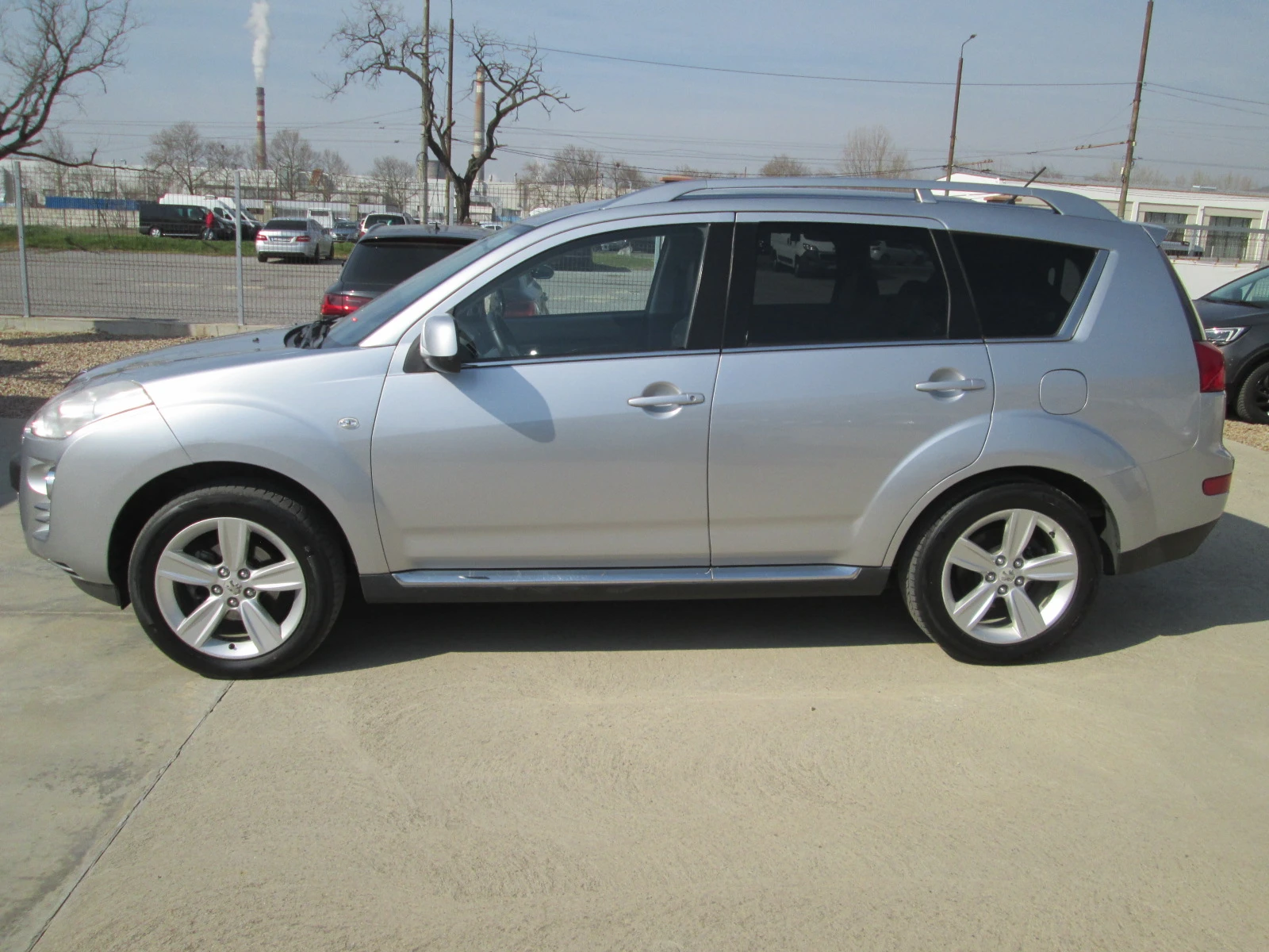 Peugeot 4007 2.2HDI 4x4 Навигация-Камера-Сервизна история, снимка 7 - Автомобили и джипове - 53981881