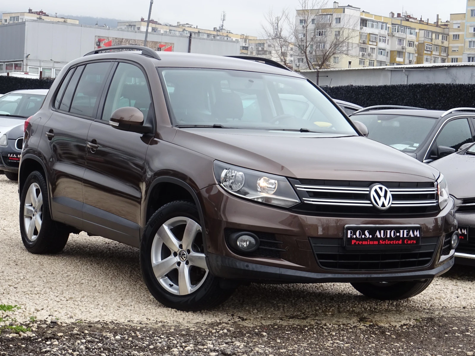 VW Tiguan 1.4 tsi Trend&Fun+ 2WD, снимка 6 - Автомобили и джипове - 54004656