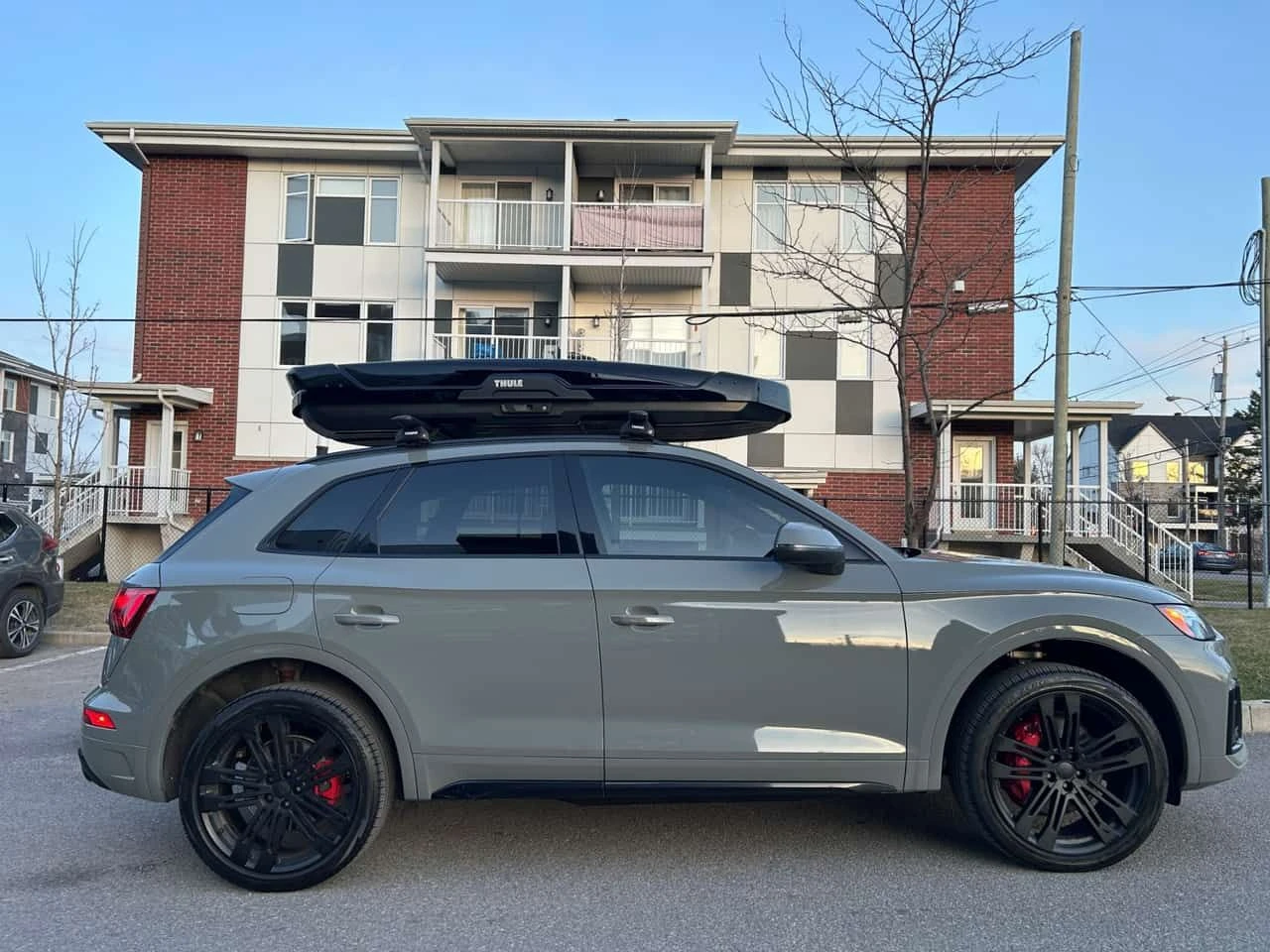 Audi SQ5 QUATTRO * ДИСТРОНИК* S САЛОН* ПАНОРАМА* DIGITAL* , снимка 3 - Автомобили и джипове - 54034246