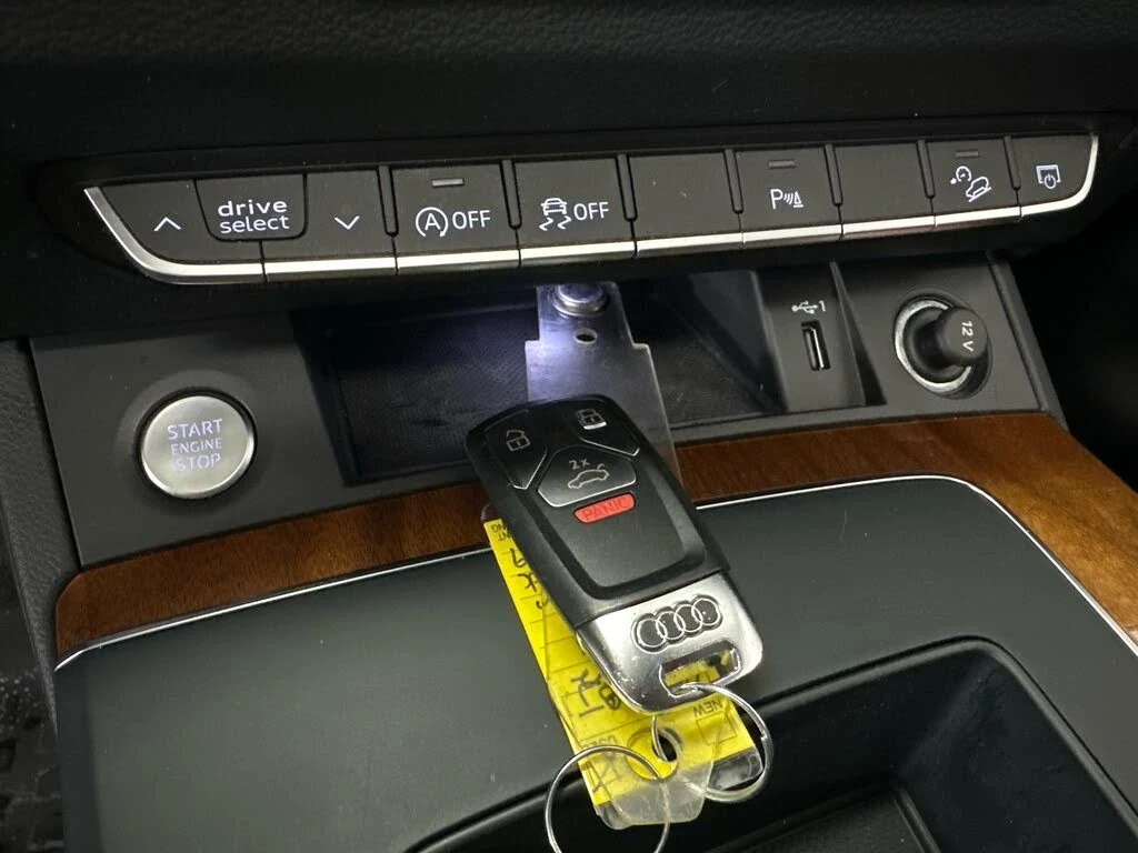 Audi Q5 АвтоКредит* (ЦЕНА ДО БГ), снимка 12 - Автомобили и джипове - 54058613