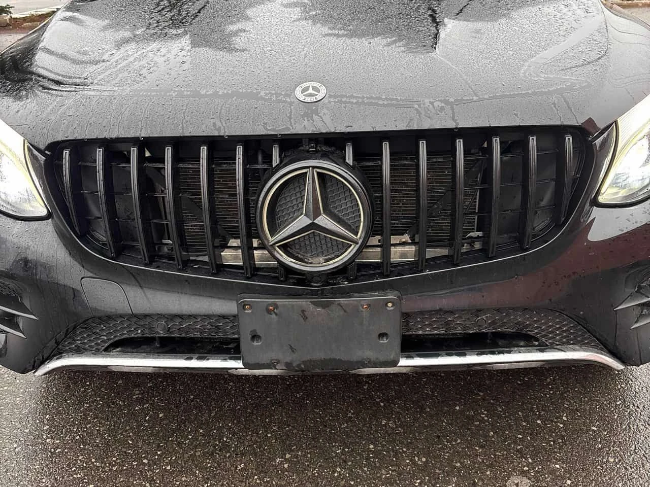 Mercedes-Benz GLC 300 4MATIC * AMG PACK* 360 КАМЕРА* АМБИЕНТНО* ПАНОРАМА, снимка 12 - Автомобили и джипове - 54562117
