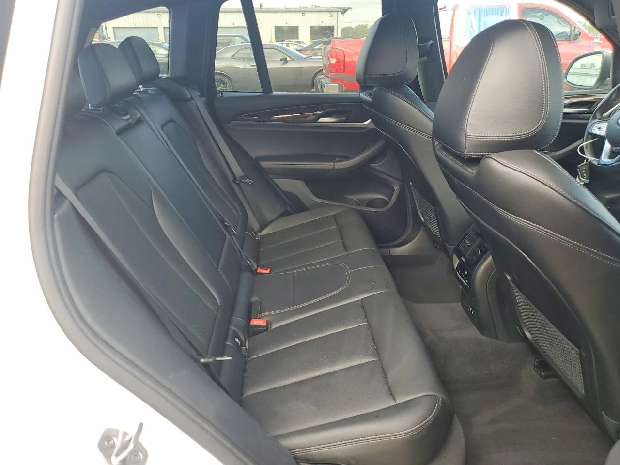 BMW X3 2.0l xDrive30I, снимка 11 - Автомобили и джипове - 54610344