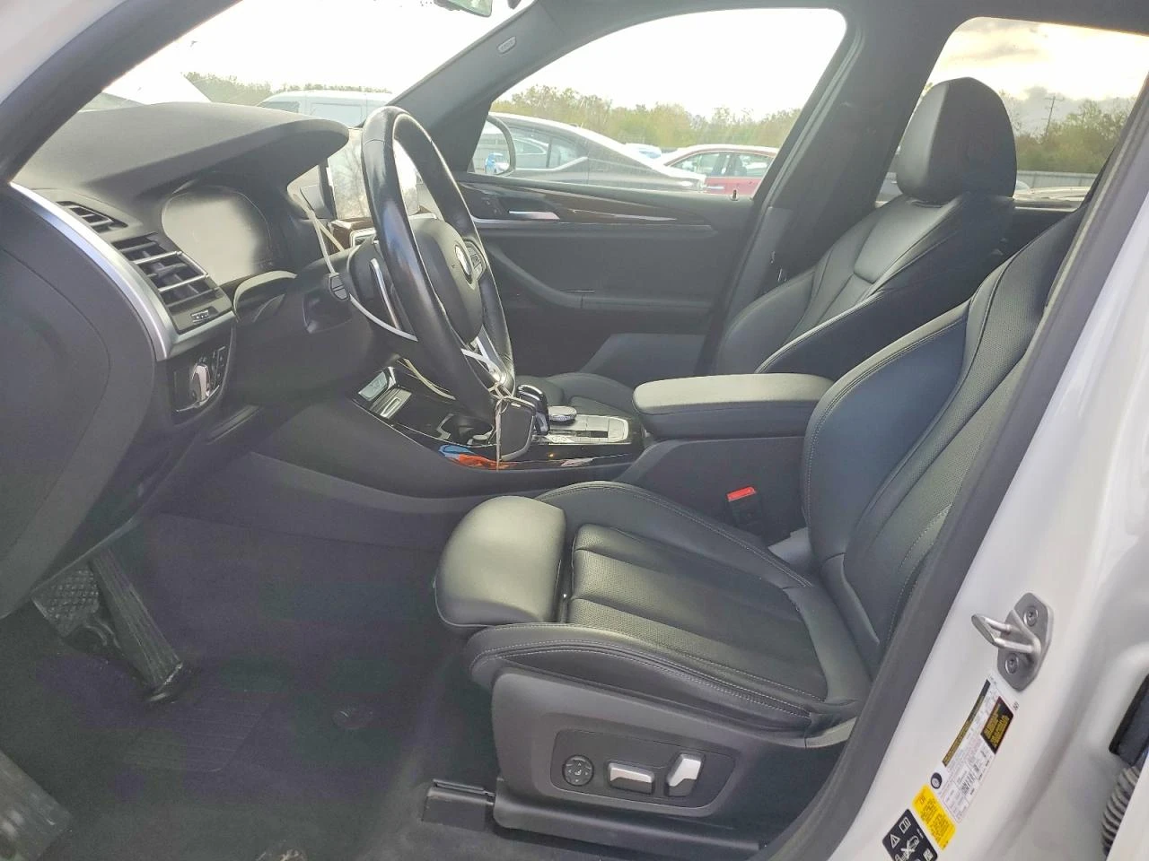 BMW X3 2.0l xDrive30I, снимка 7 - Автомобили и джипове - 54610344