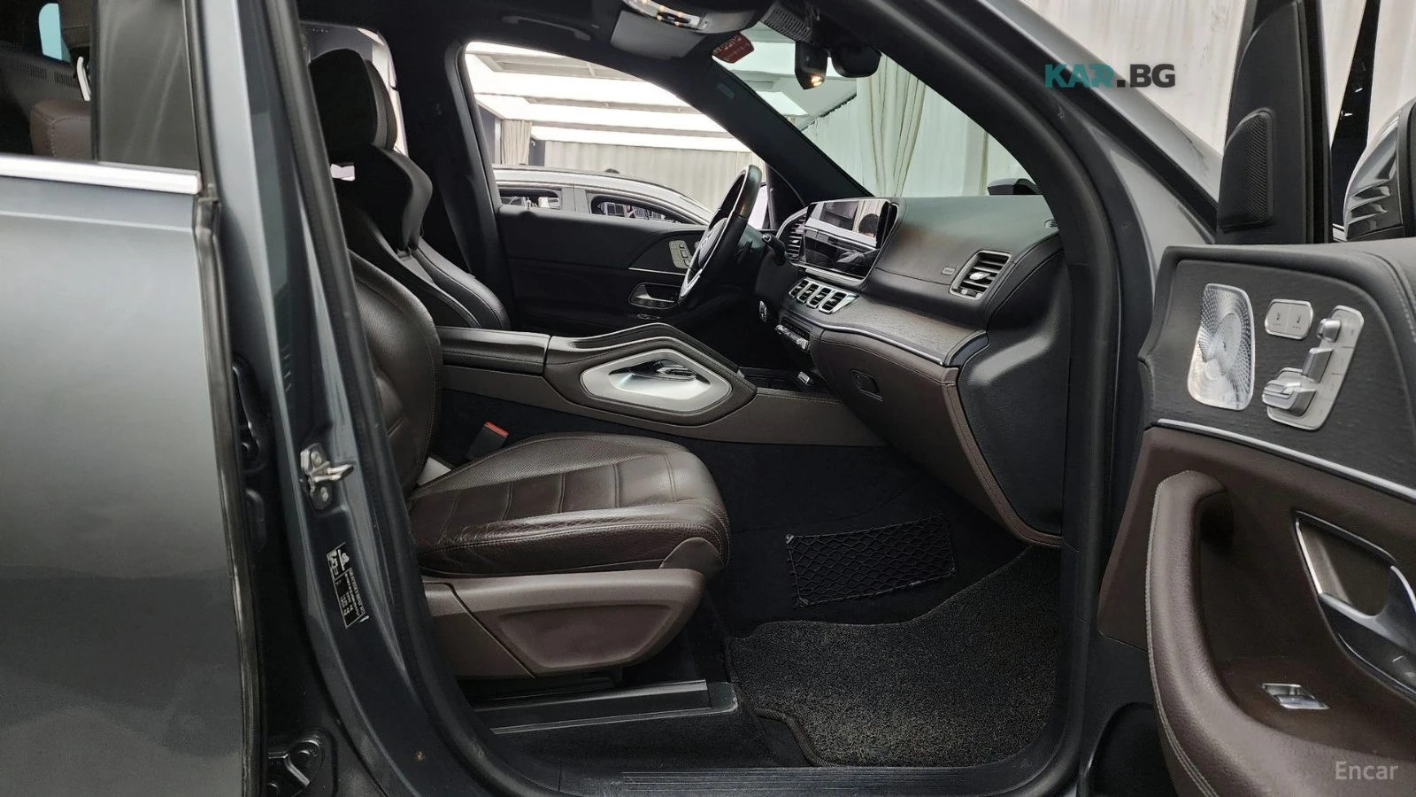Mercedes-Benz GLS580 AMG-LINE* FULL-ASSISTS* EQ-HYBRID* 48V* RSE* , снимка 15 - Автомобили и джипове - 54803193