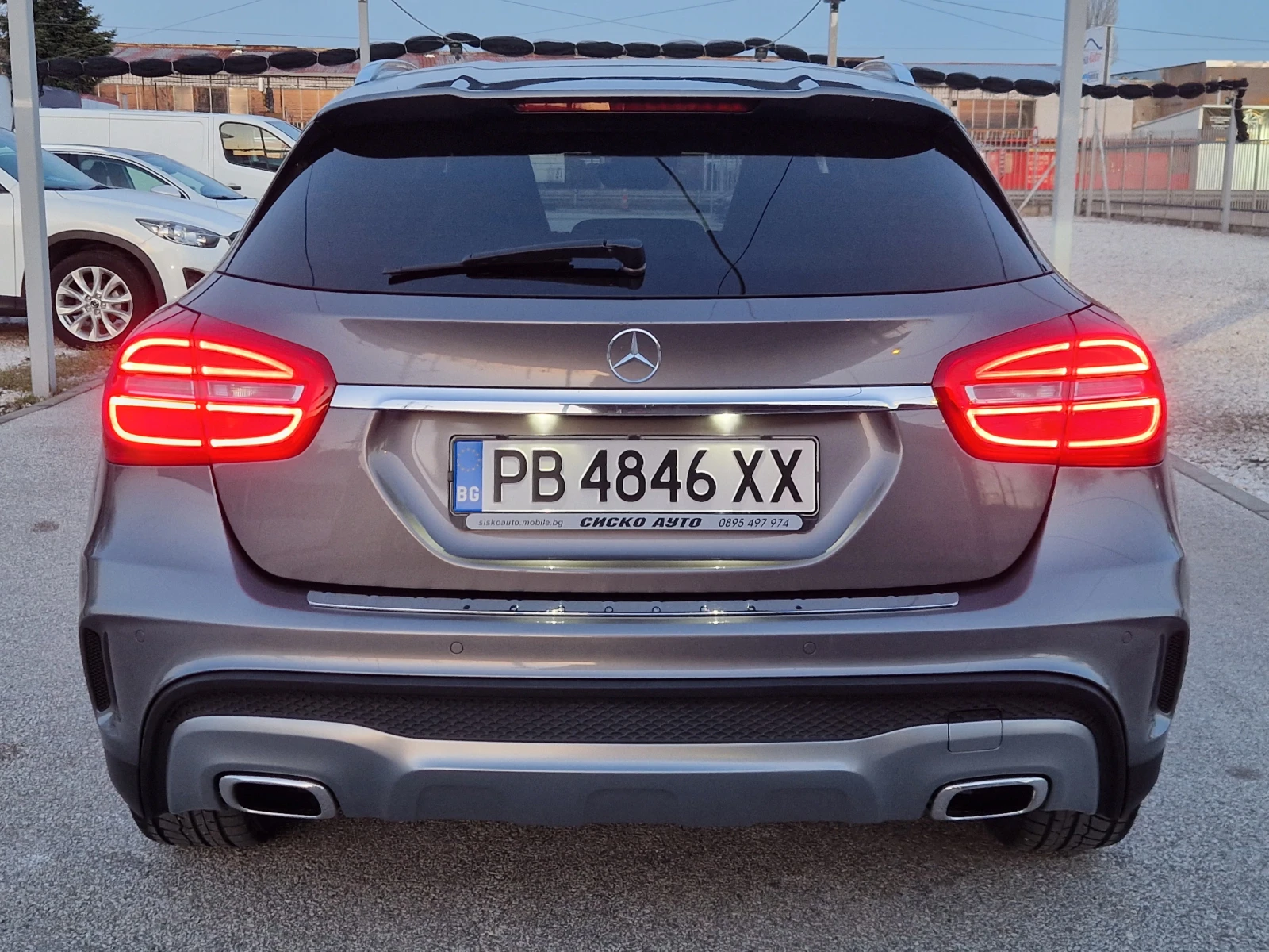 Mercedes-Benz GLA 220 AMG* FUL EKSTRI* CAMERA* HARMAN KARDON* PODGREV* F, снимка 4 - Автомобили и джипове - 54840108