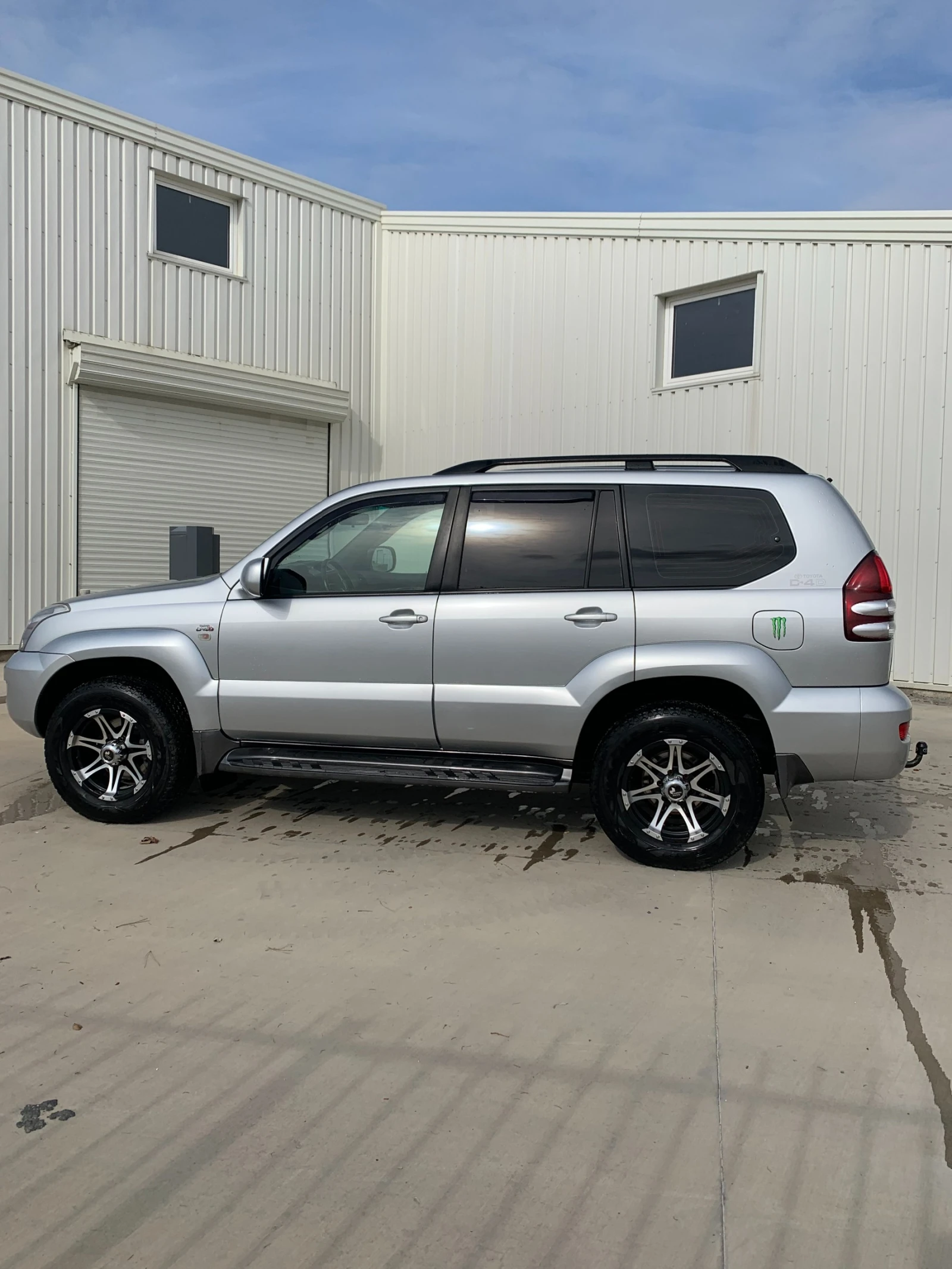 Toyota Land cruiser J120, снимка 5 - Автомобили и джипове - 55185186