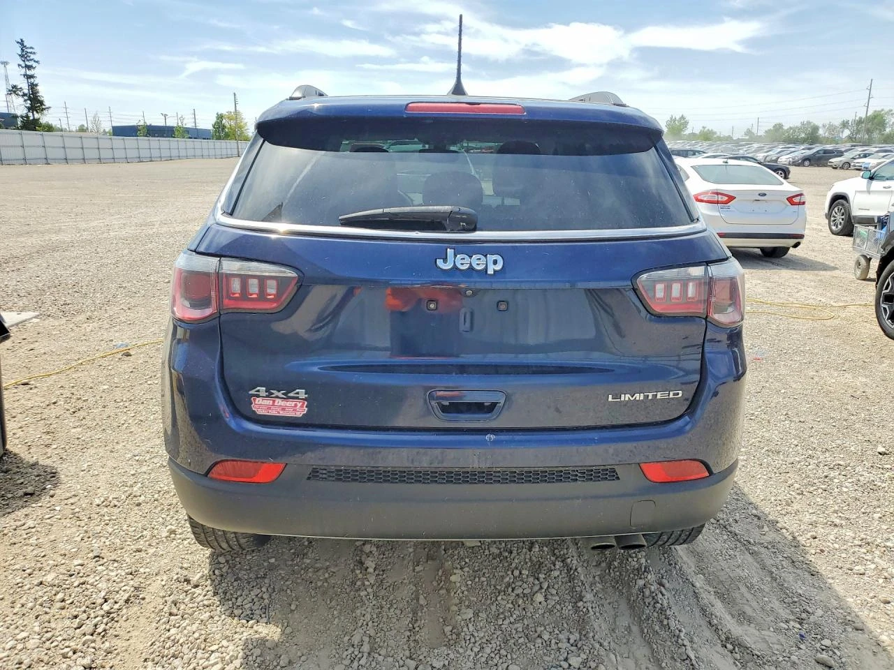 Jeep Compass 2.4l Limited, снимка 6 - Автомобили и джипове - 55970377