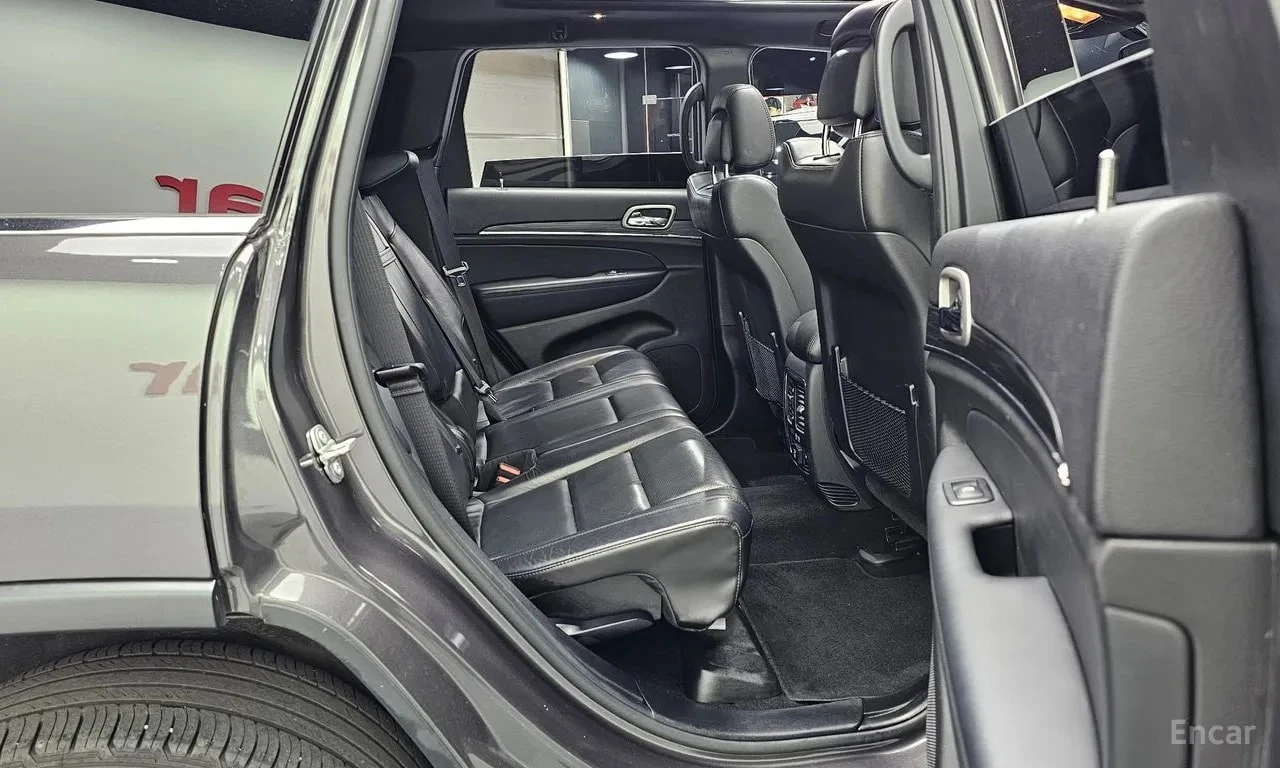 Jeep Cherokee 3.6 Limited/ПОДГРЕВ/ПАНОРАМА/, снимка 12 - Автомобили и джипове - 56081351