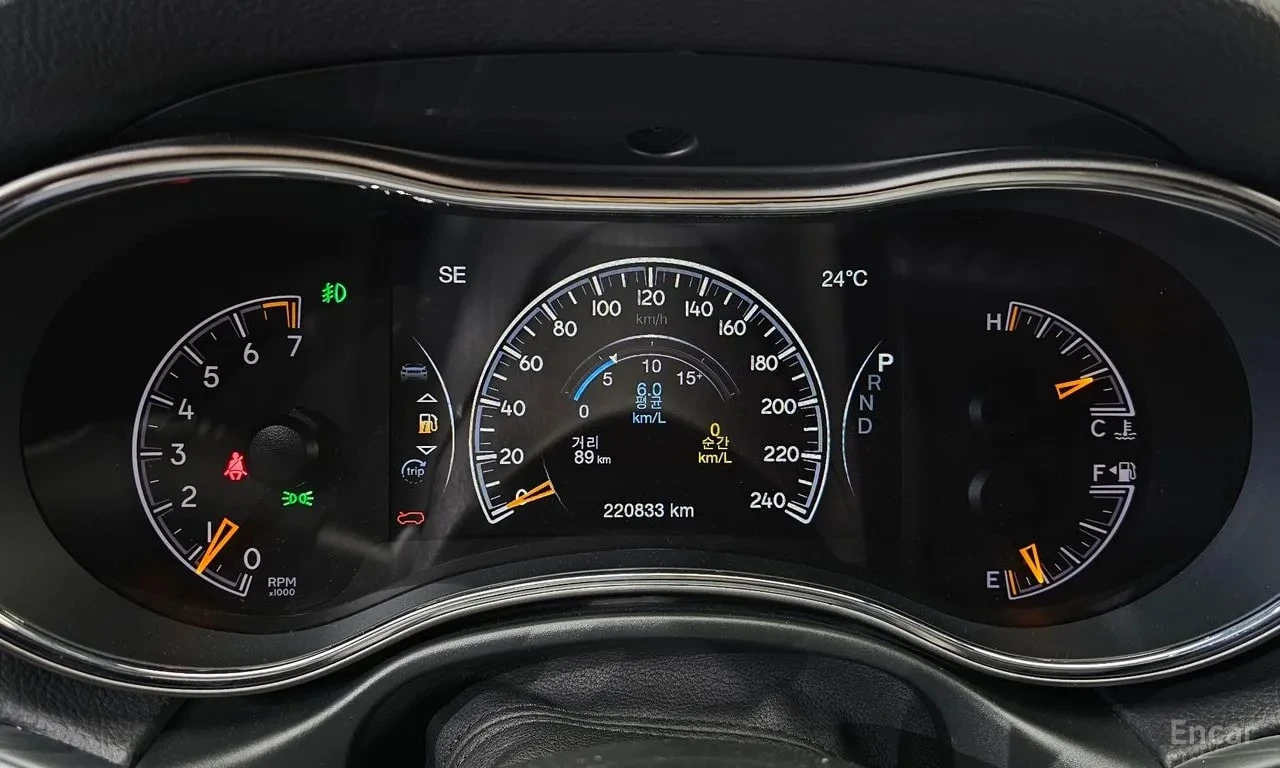 Jeep Cherokee 3.6 Limited/ПОДГРЕВ/ПАНОРАМА/, снимка 8 - Автомобили и джипове - 56081351