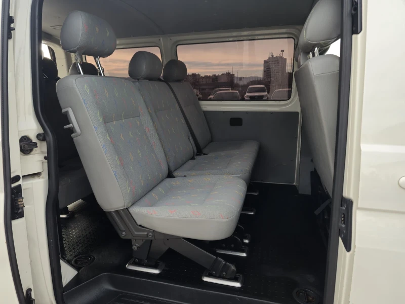 VW Transporter НОВ ВНОС, снимка 8 - Бусове и автобуси - 48777825