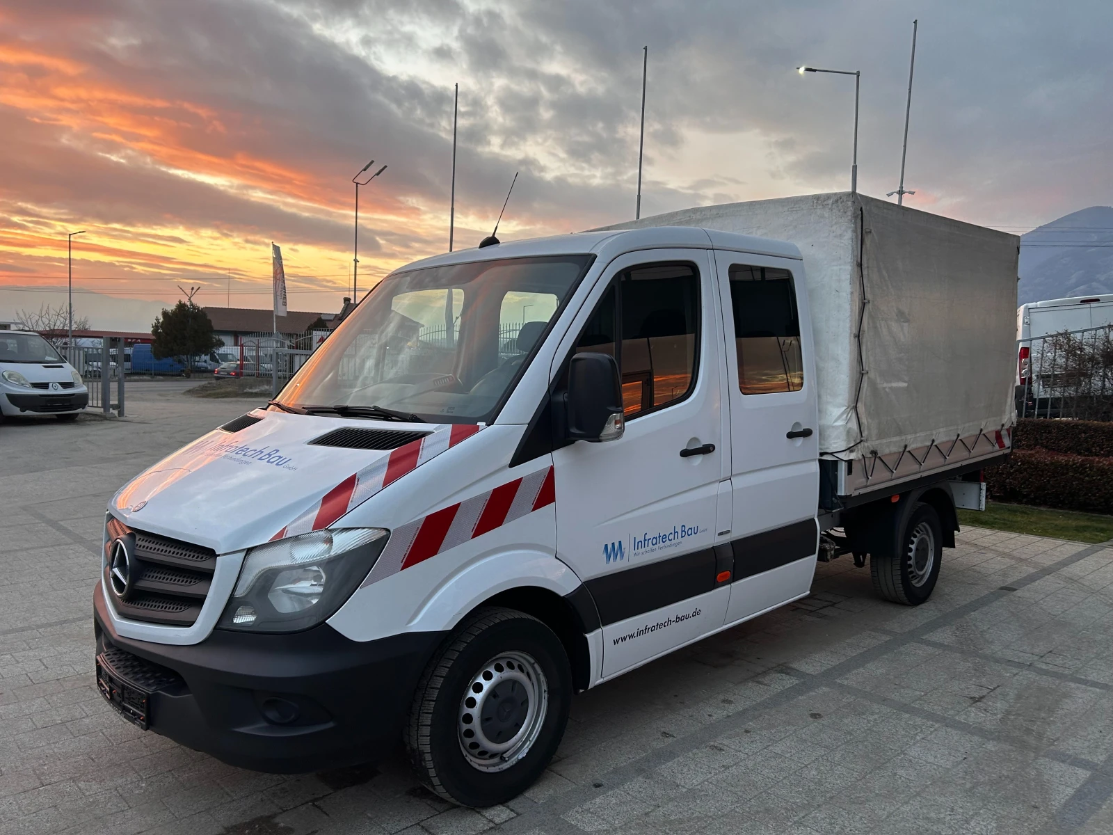 Mercedes-Benz Sprinter 313CDI 6-местен Клима  - изображение 3
