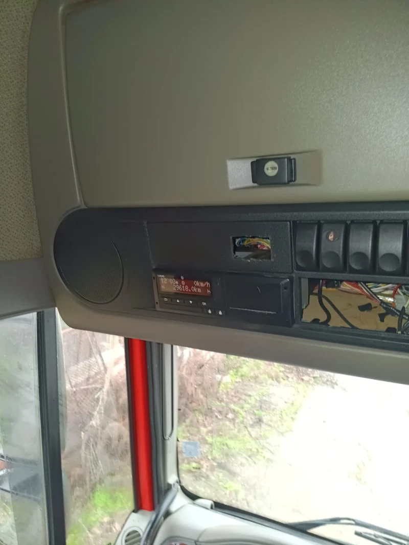 Daf XF 105 410, снимка 9 - Камиони - 53483266