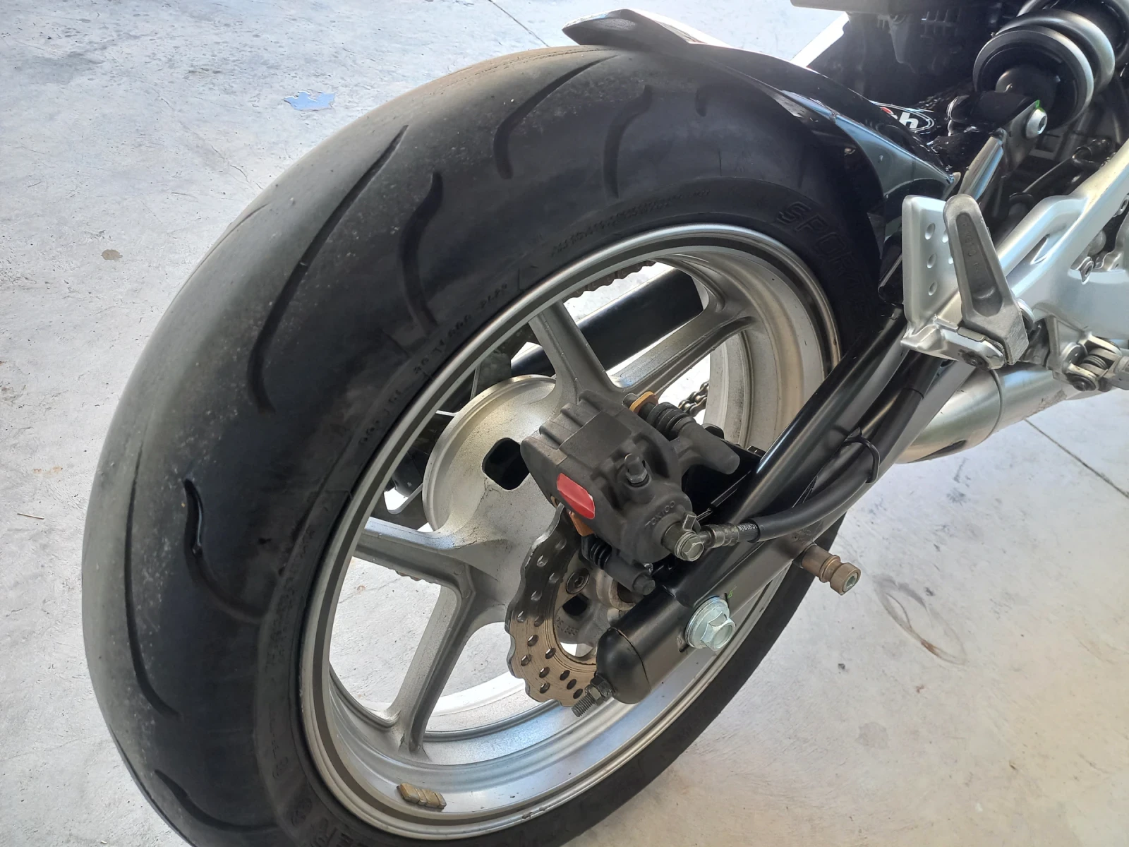Kawasaki ER 6-F 650 - изображение 7