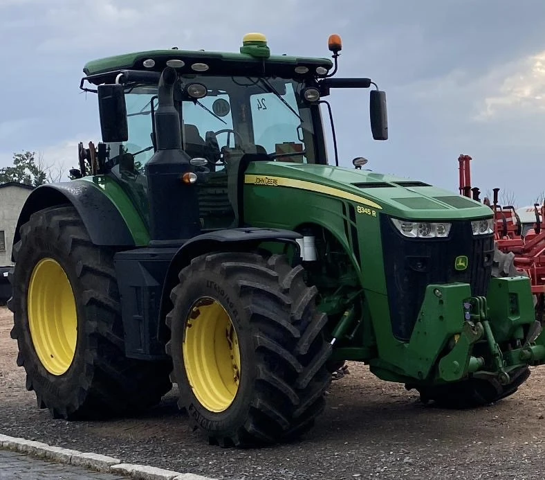 Трактор John Deere 8345R E-23 POWER SHIFT НАВИГАЦИЯ ЛИЗИНГ, снимка 7 - Селскостопанска техника - 56074315