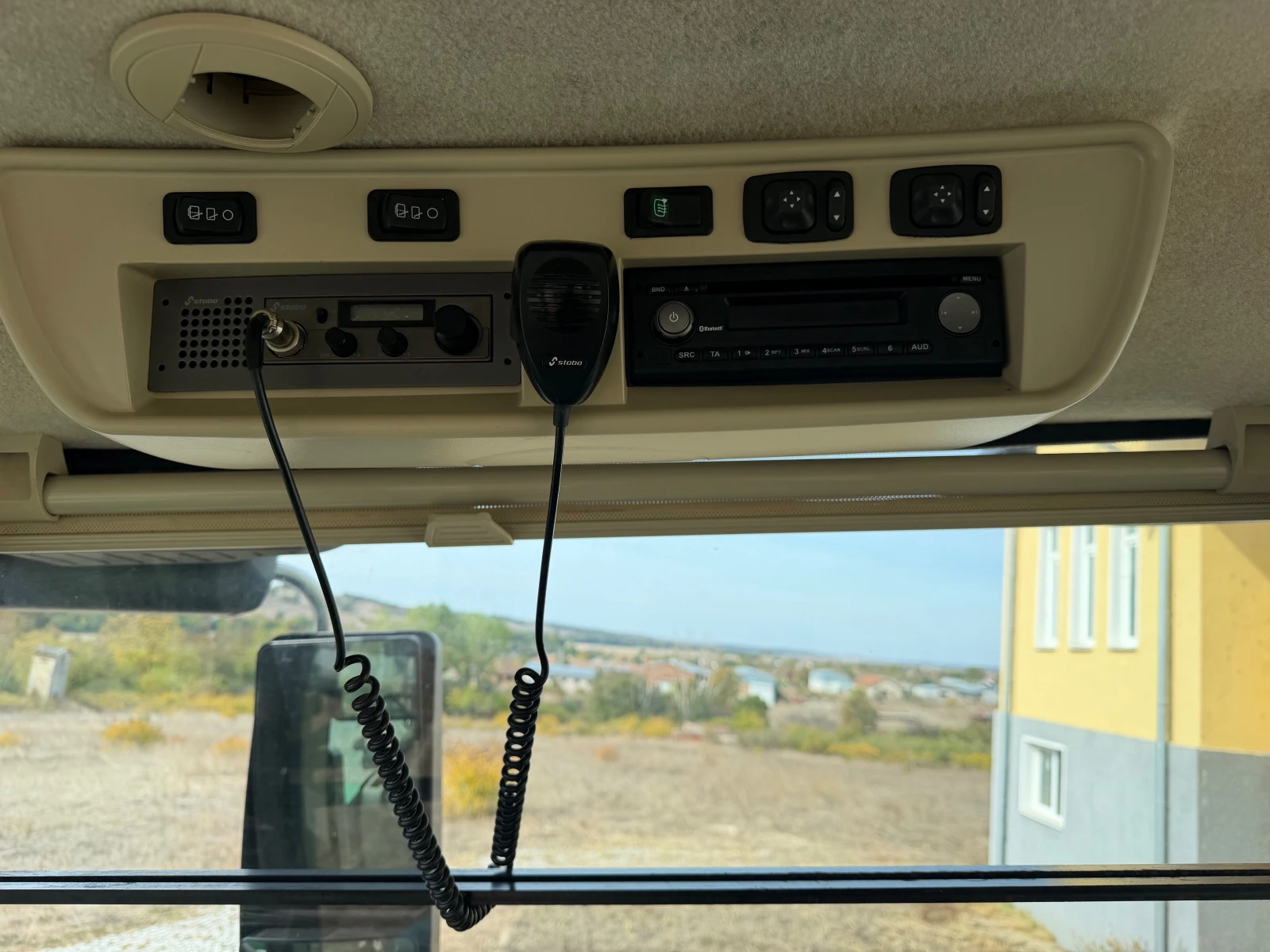 Трактор John Deere 8345R E-23 POWER SHIFT НАВИГАЦИЯ ЛИЗИНГ, снимка 15 - Селскостопанска техника - 56074315