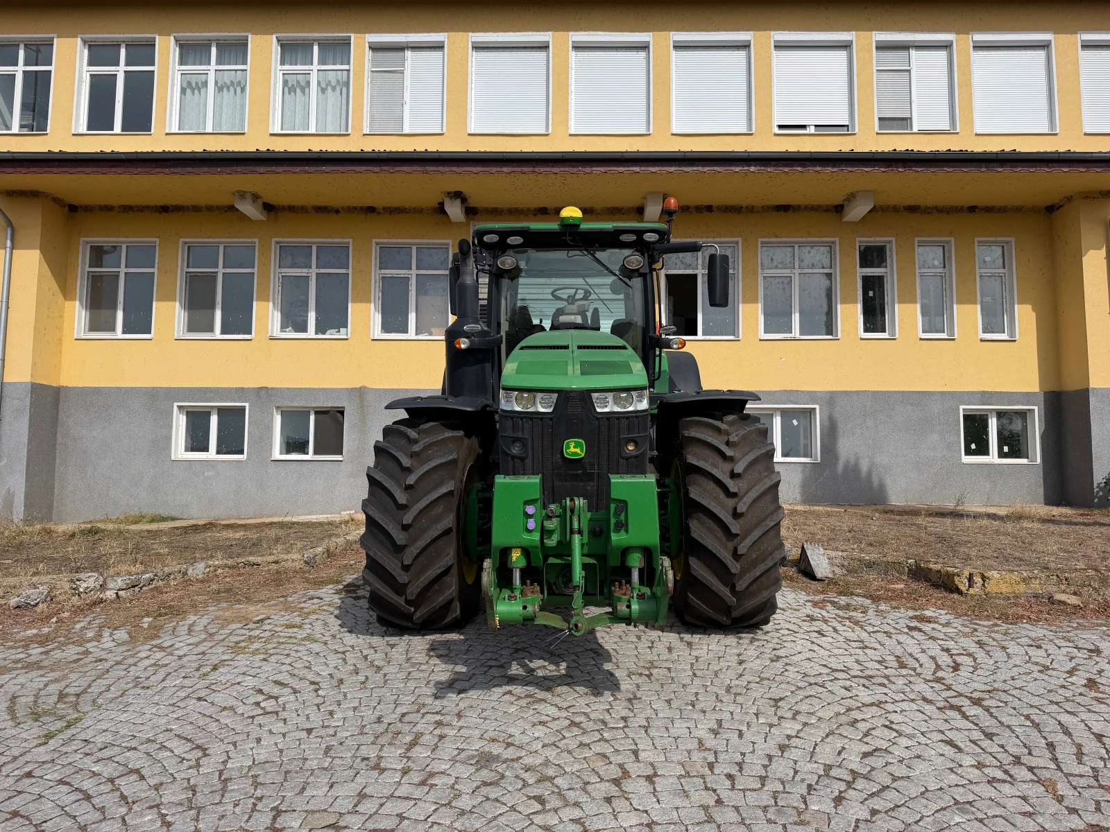 Трактор John Deere 8345R E-23 POWER SHIFT НАВИГАЦИЯ ЛИЗИНГ, снимка 2 - Селскостопанска техника - 56074315