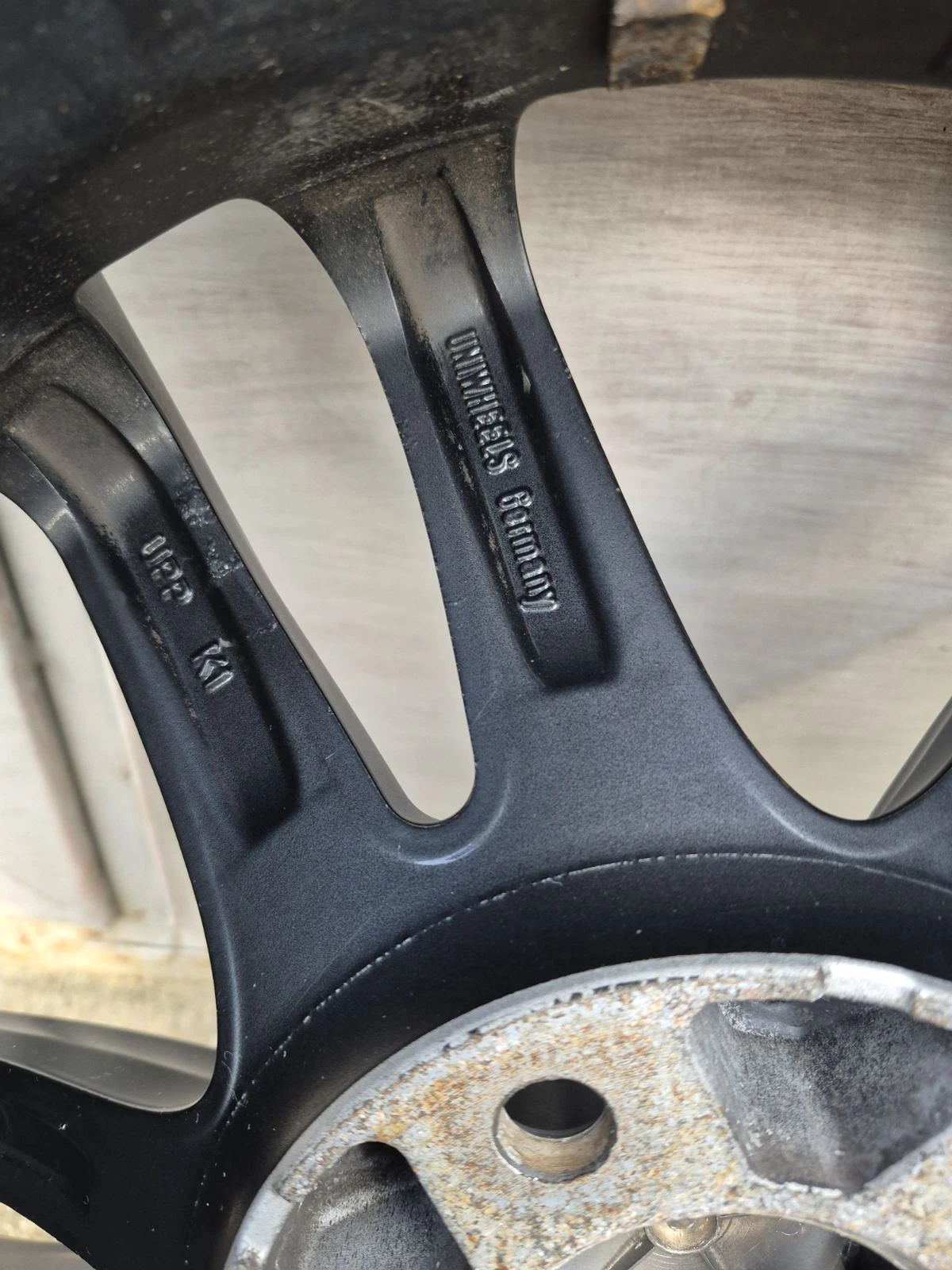 ���� � ������ 225/45R17 �� BMW 118 | Mobile.bg � ����������� 5