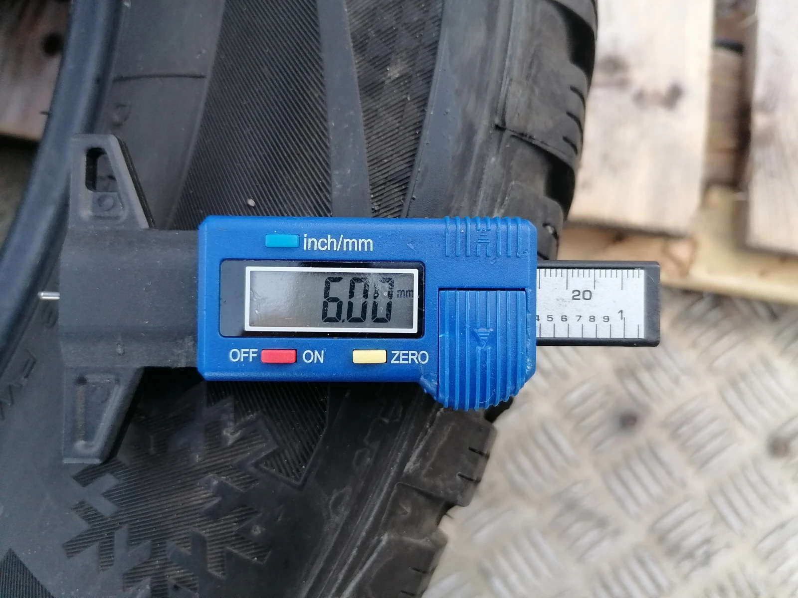 ���� 215/65R16 | Mobile.bg � ����������� 7