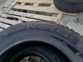 Гуми Зимни 215/65R16, снимка 4 - Гуми и джанти - 52842903
