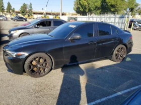 Alfa Romeo Giulia DISTRONIC| HARMAN/KARDON| KEYLESS| , снимка 1