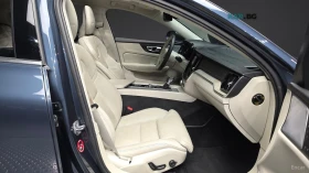 Volvo S60 T5* INSCRIPTION* ОБДУХ* МАСАЖИ* 360* ДИСТРОНИК* , снимка 9