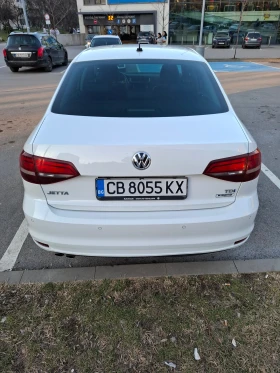 VW Jetta - 19900 лв. - 43759711 | Car24.bg