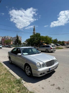    Mercedes-Benz E 200 6 