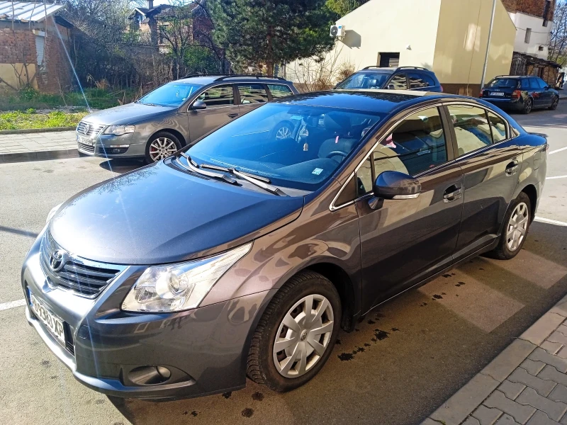 Toyota Avensis 2.0 D-4D, снимка 1 - Автомобили и джипове - 47900539