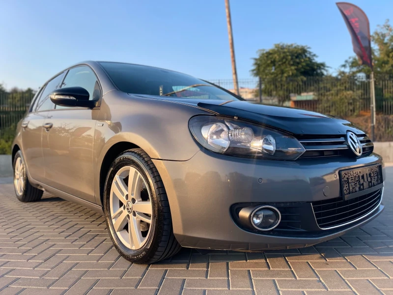 VW Golf 1.6 TDI, снимка 2 - Автомобили и джипове - 51758378