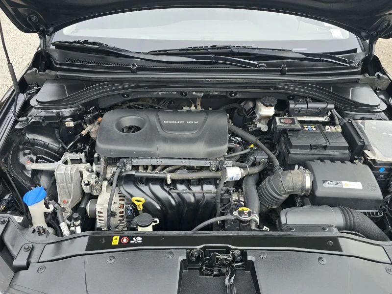 Hyundai Elantra 1.6i/LPG/Лизинг, снимка 16 - Автомобили и джипове - 51909266