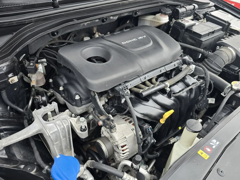 Hyundai Elantra 1.6i/LPG/Лизинг, снимка 17 - Автомобили и джипове - 51909266