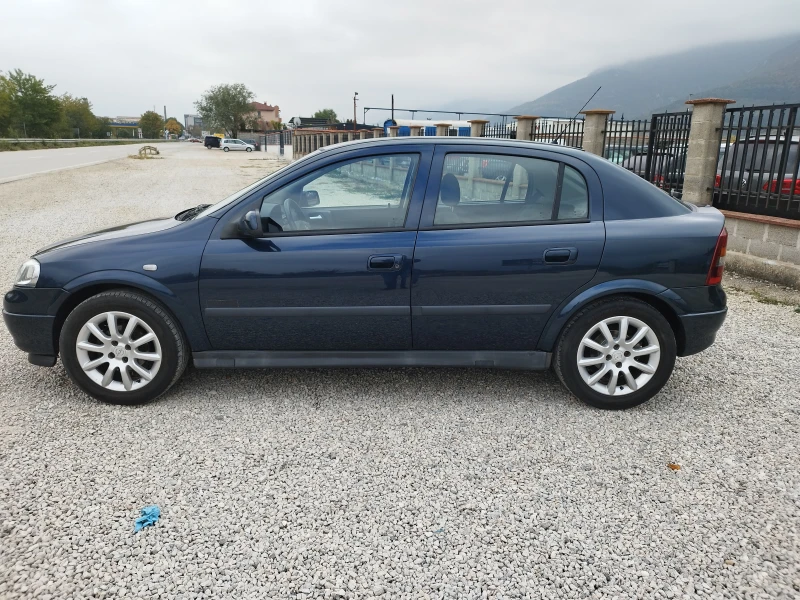 Opel Astra 1.6 i 85kc., снимка 2 - Автомобили и джипове - 52076514