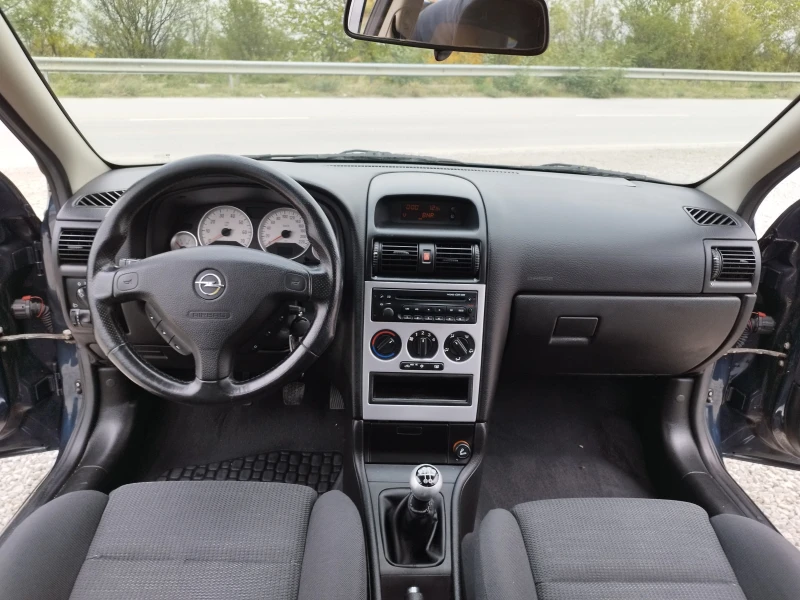 Opel Astra 1.6 i 85kc., снимка 12 - Автомобили и джипове - 52076514