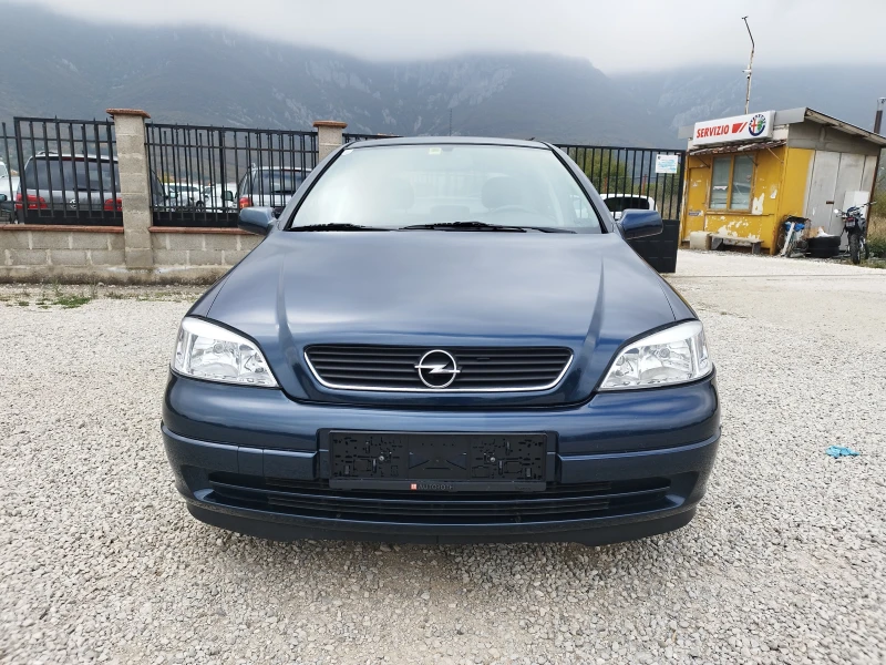 Opel Astra 1.6 i 85kc., снимка 8 - Автомобили и джипове - 52076514