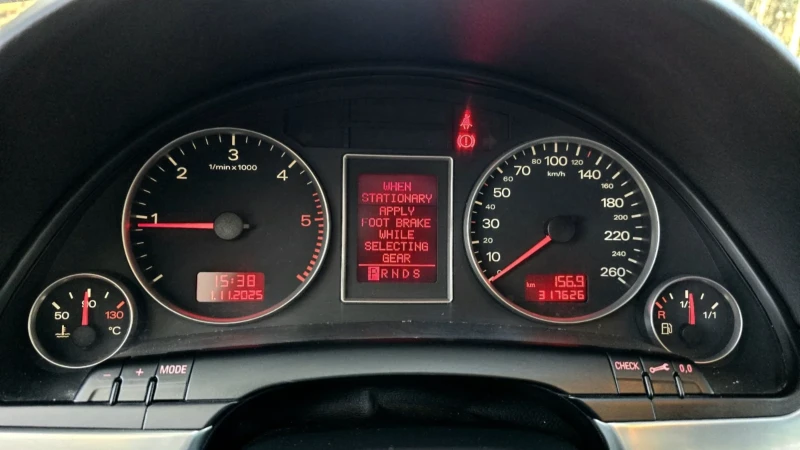 Audi A4, снимка 12 - Автомобили и джипове - 52622344