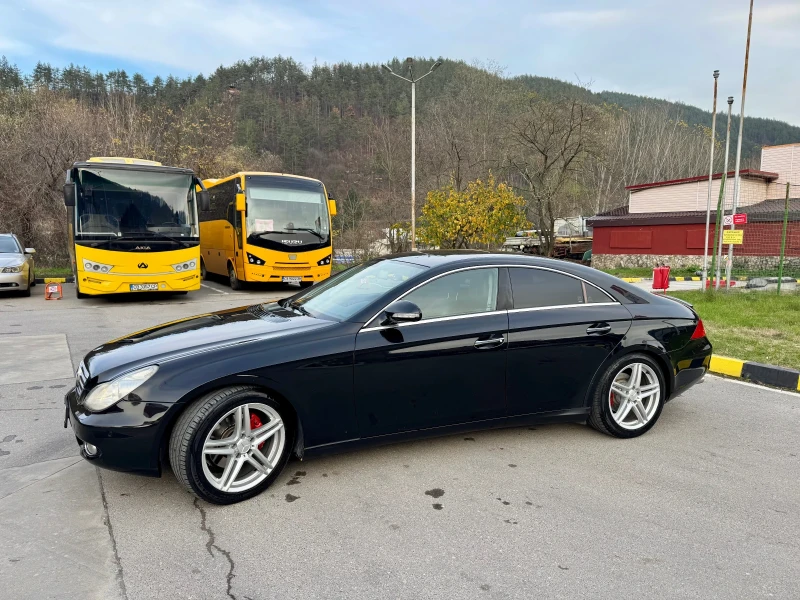 Mercedes-Benz CLS 320 320 CDI, снимка 3 - Автомобили и джипове - 52629932