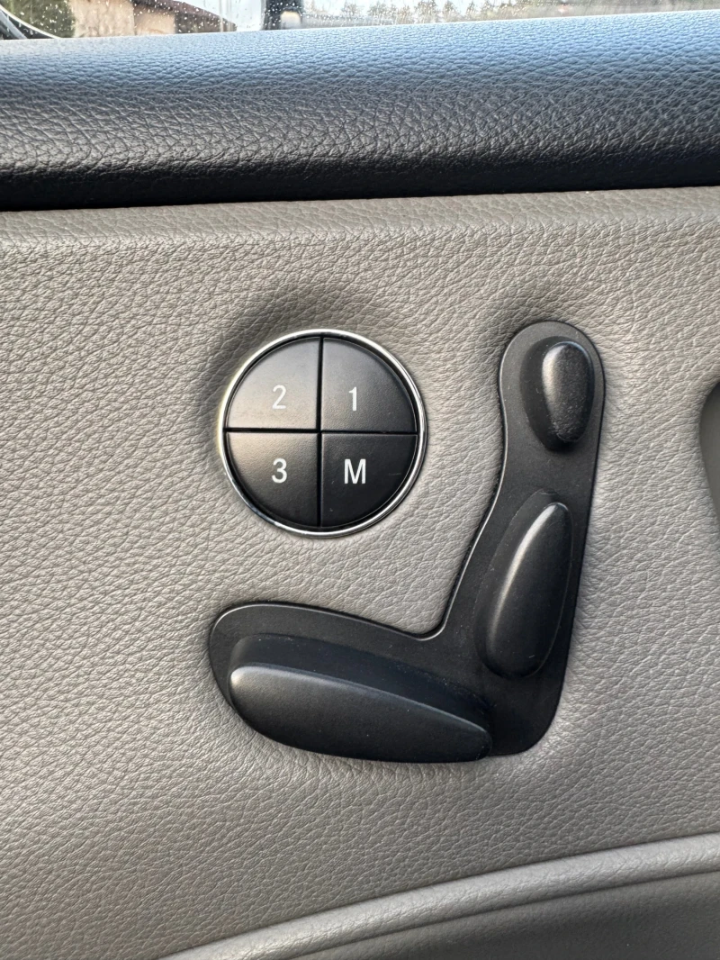 Mercedes-Benz CLS 320 320 CDI, снимка 16 - Автомобили и джипове - 52629932