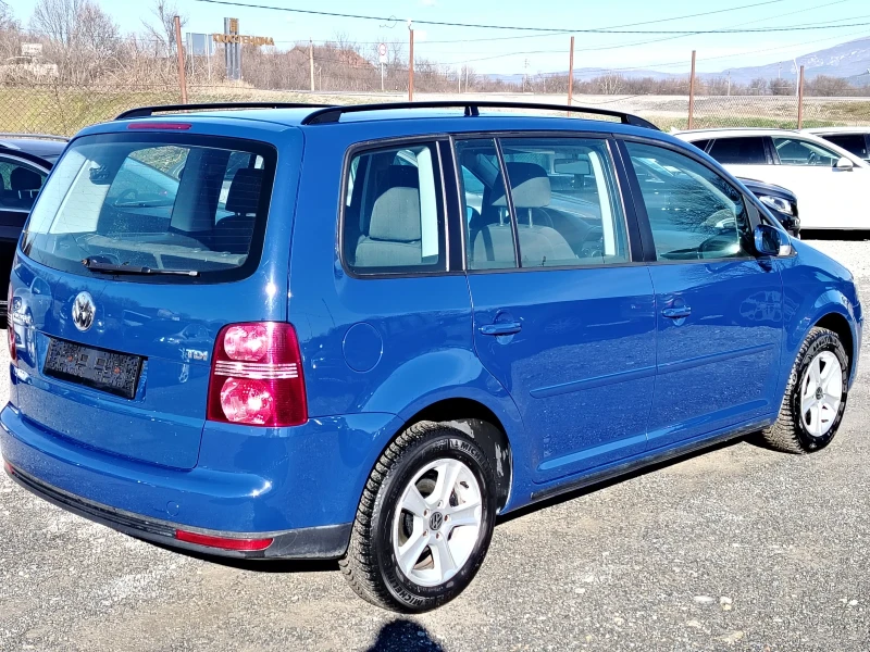 VW Touran 1.9 TDI 7 места, снимка 5 - Автомобили и джипове - 53177078