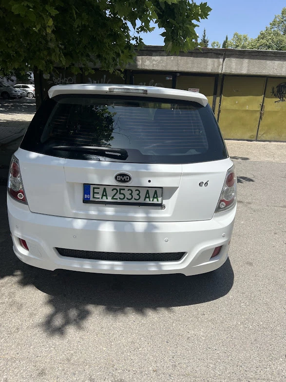 BYD HAN E6H 82 KW, снимка 4 - Автомобили и джипове - 46387803