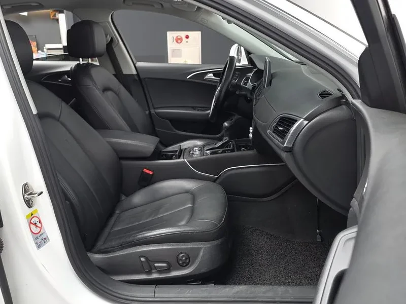 Audi A6 35 Tdi C7, снимка 11 - Автомобили и джипове - 56117220