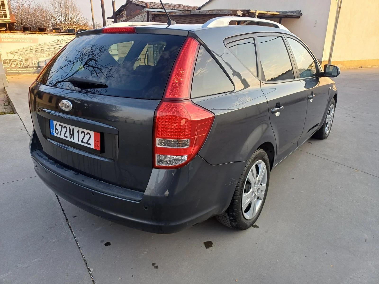 Kia Ceed 1.4бензин 90к.с.Италия 140000кмРЕАЛНИ - изображение 6