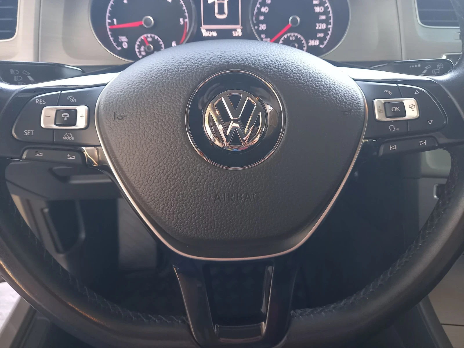 VW Golf 1.6d NAVI LED EURO 6B - изображение 10