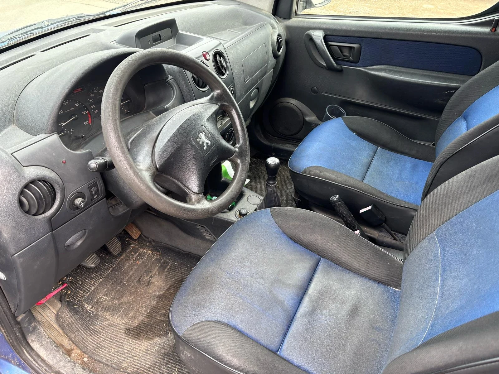 Peugeot Partner 2, 000HDI EURO4 - изображение 8