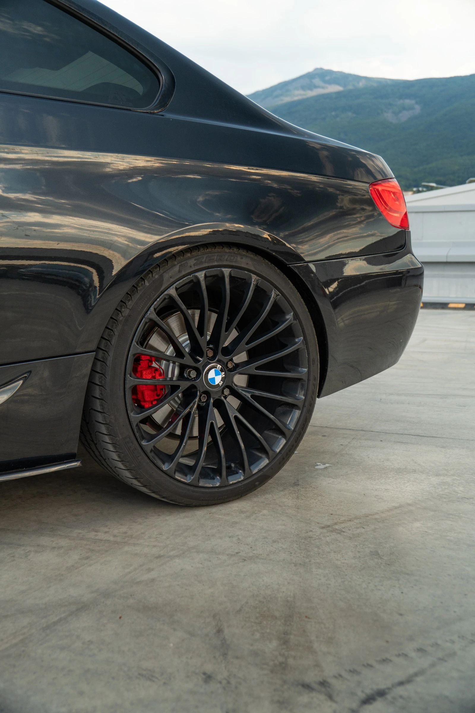 BMW 335  - изображение 4