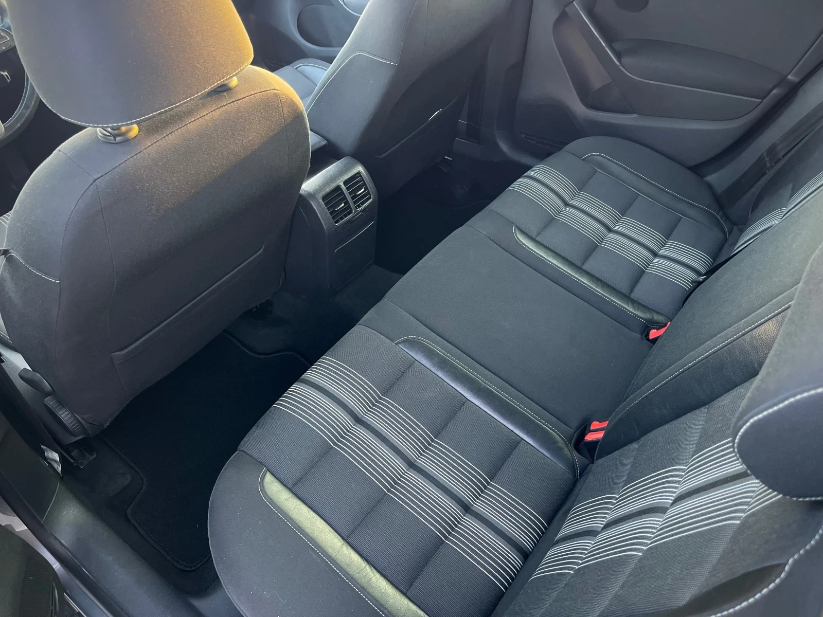 VW Golf 1.6 TDI | Mobile.bg   12