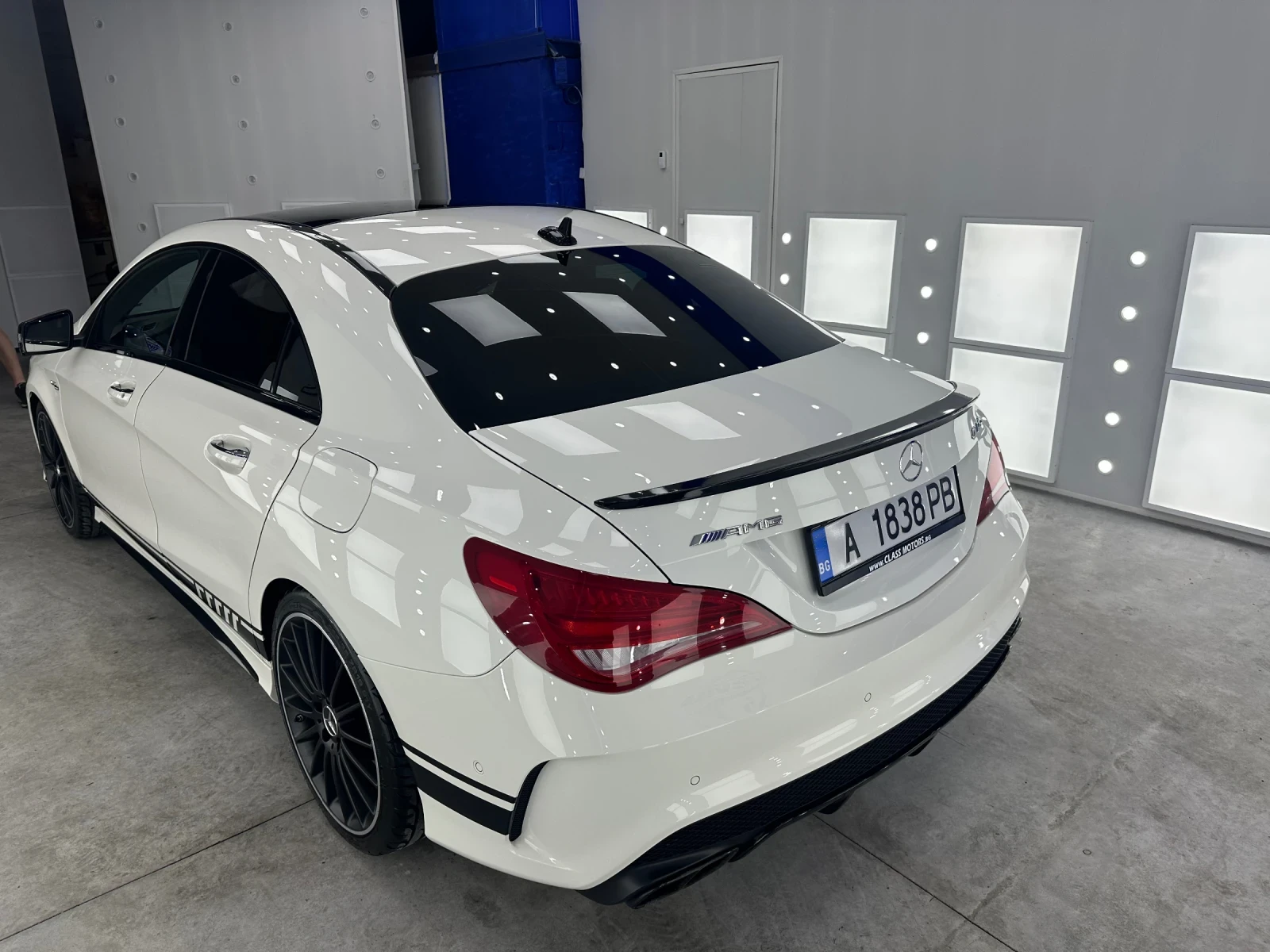 Mercedes-Benz CLA 45 AMG  - изображение 4